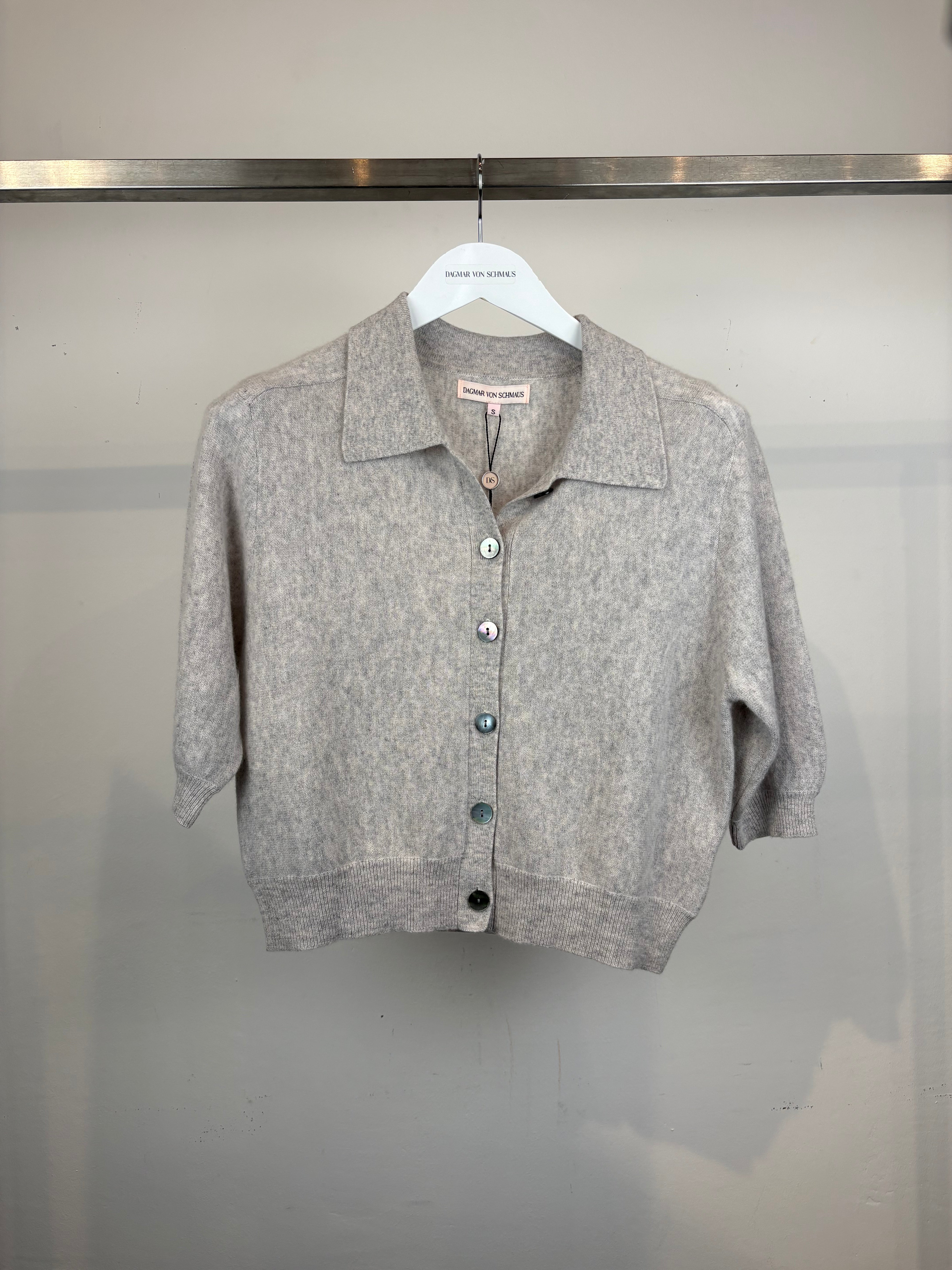 Dagmar Von Schmaus S26-155 perl button