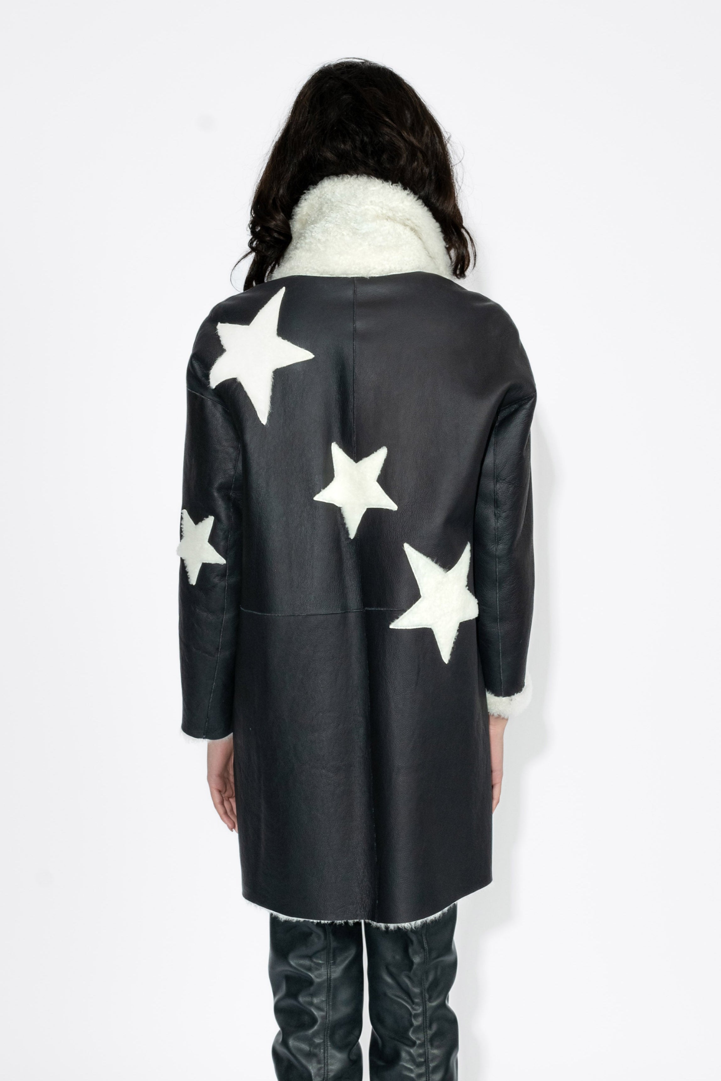 SK-584 Lama Nature Black White